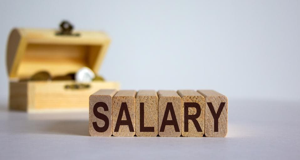 What is the salary you can get from an aviation Job?-featured-image